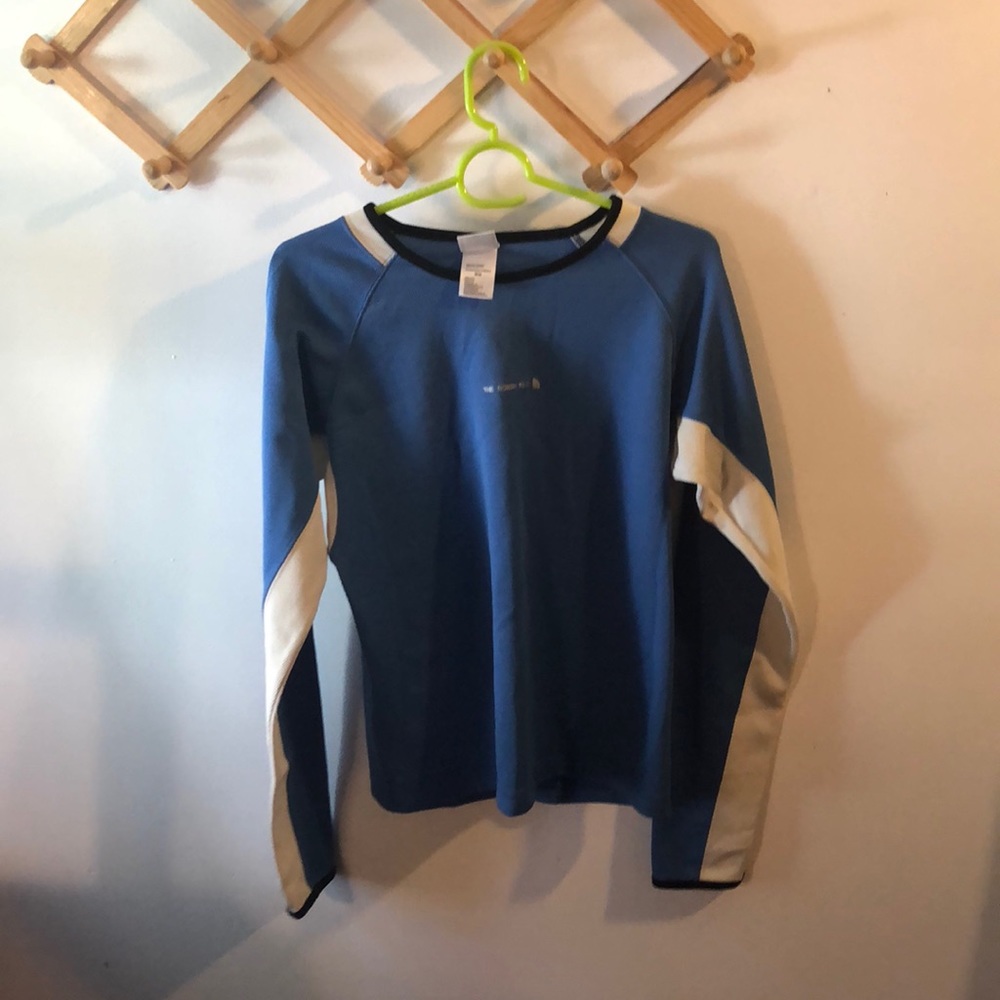 North face blue gray face long sleeve size m